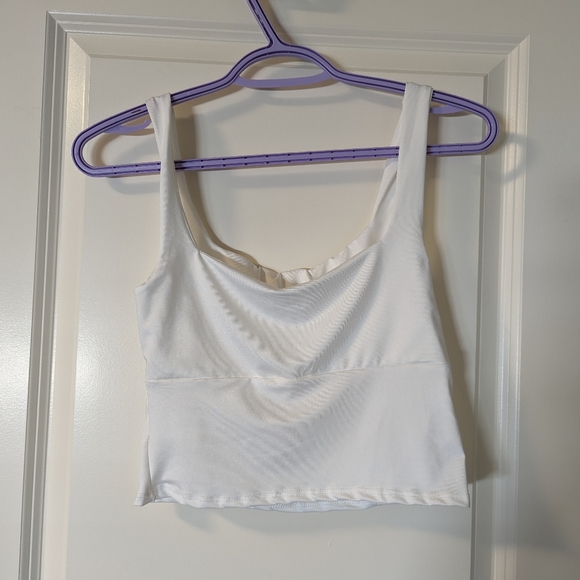 Ivory Crop Top - Picture 3 of 4